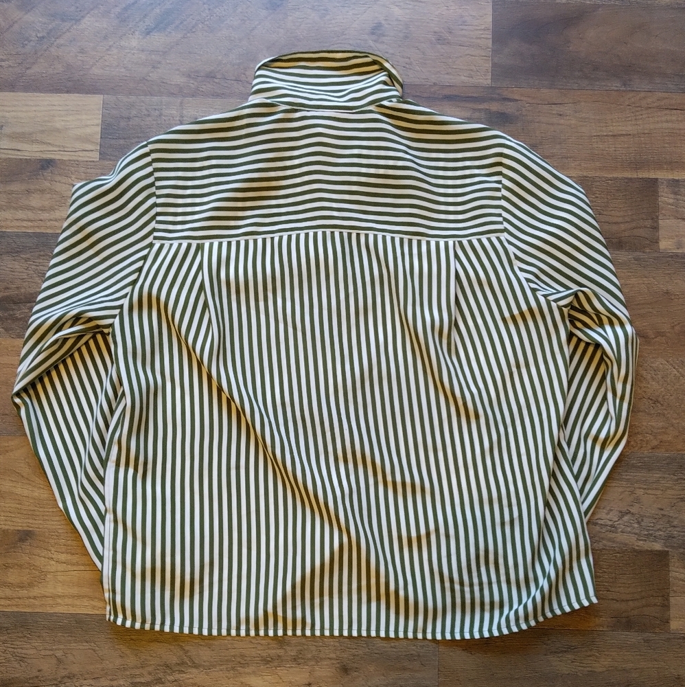 Vintage Button Down - Picture 5 of 5